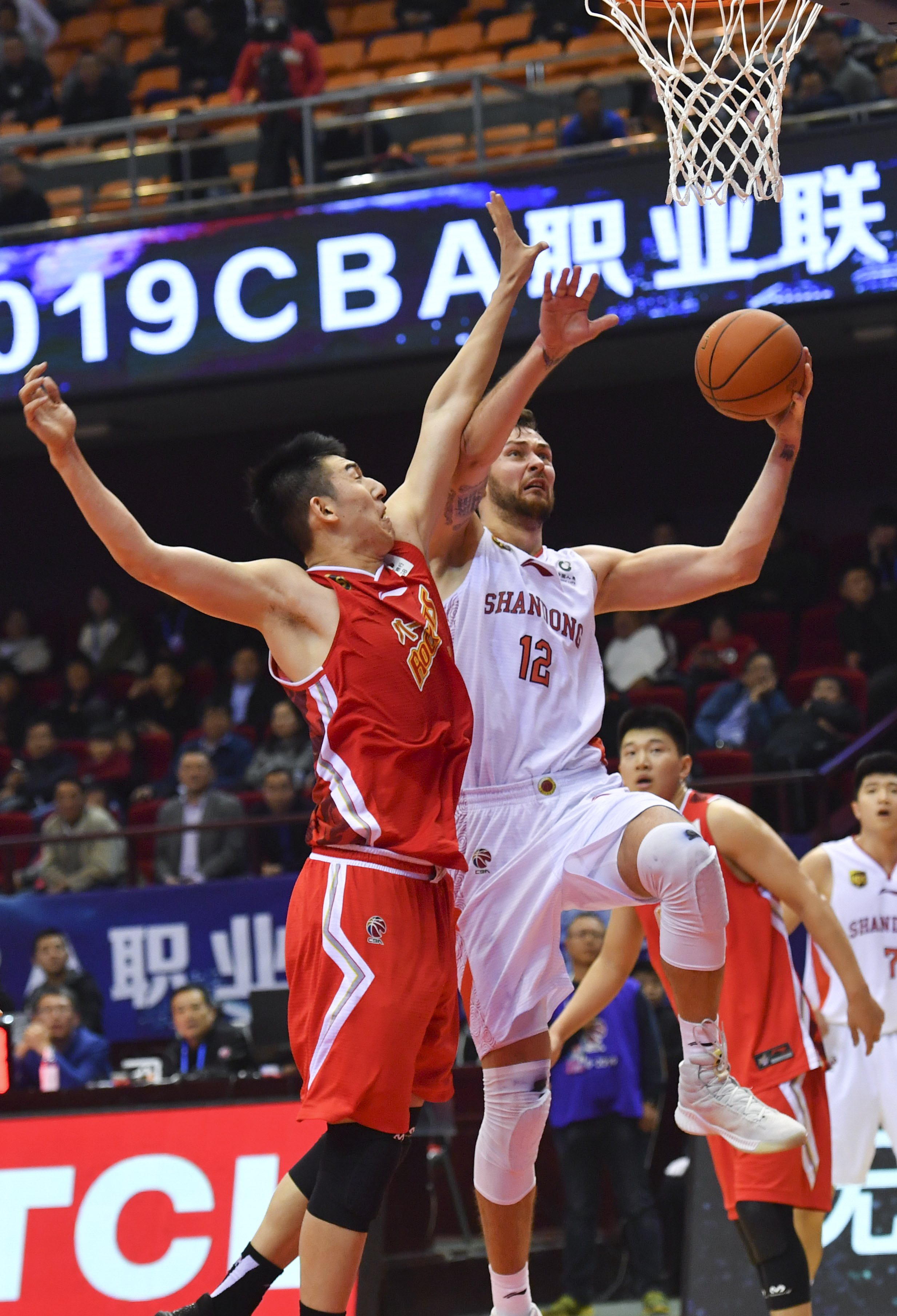 不仅有助于 不仅有助于