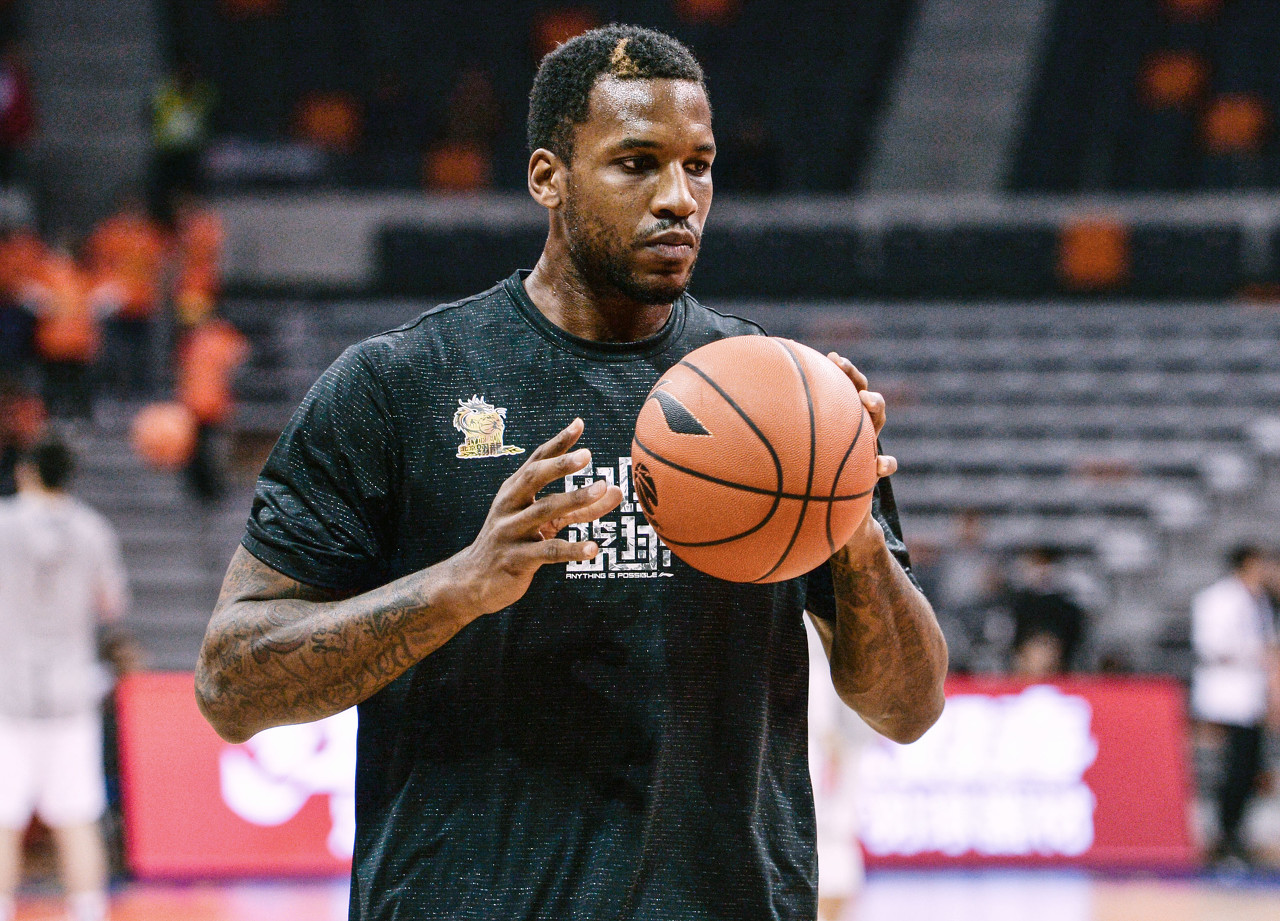 下这位杰出 下这位杰出