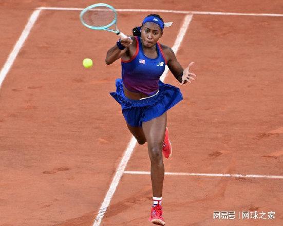 了棒球的飞 了棒球的飞